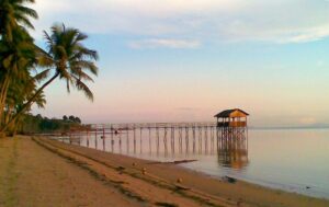 Pantai Tanjung Bemban: Destinasi Healing di Batam yang Tawarkan Keheningan dan Pesona Sunset
