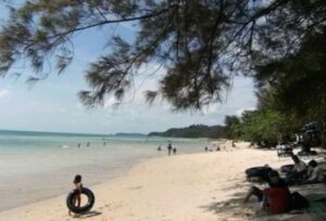Eksotisme Pantai Melur Barelang: Surga Tersembunyi di Ujung Batam