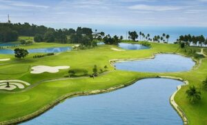 7 Lapangan Golf Terbaik di Batam, Surga Tersembunyi Pecinta Golf dengan Pemandangan Kelas Dunia