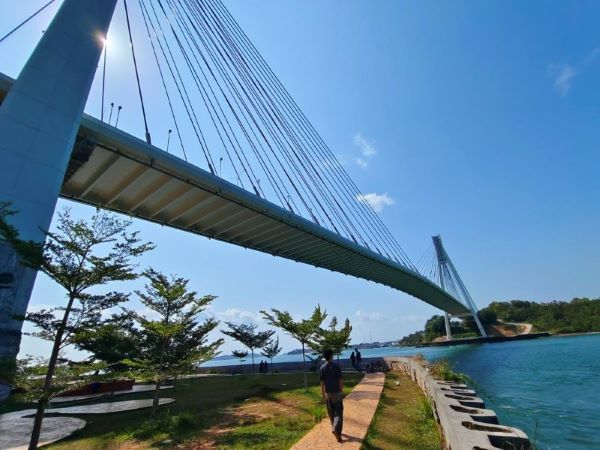 Jembatan Barelang Batam, Surga Sunset & Kuliner Laut yang Wajib Masuk Bucket List