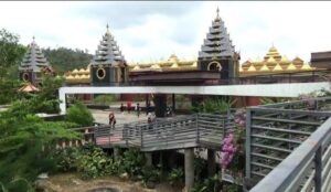 Wisata Religi yang Lagi Viral! Vihara Jin Gang Shan di Bintan Bikin Serasa Liburan ke Thailand