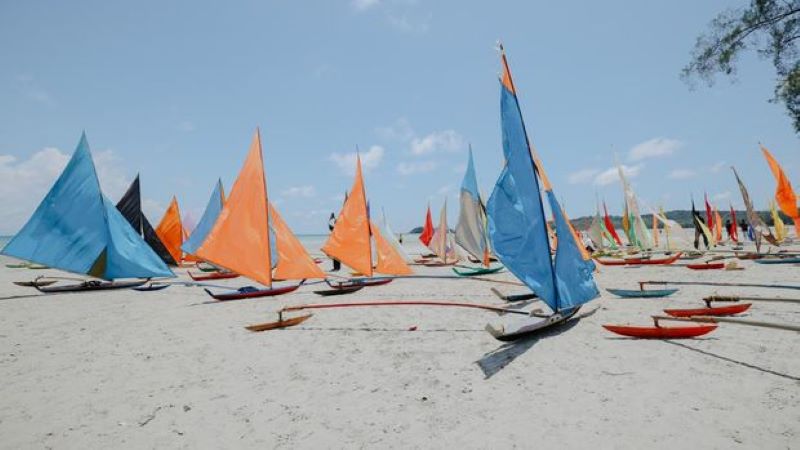 Tradisi Unik dari Kepri! Balap Perahu Jong Tanpa Nahkoda Ini Bikin Wisatawan Penasaran