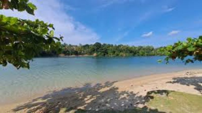Long Weekend di Batam? Ini 3 Pantai Hidden Gem dengan Pemandangan Super Cantik