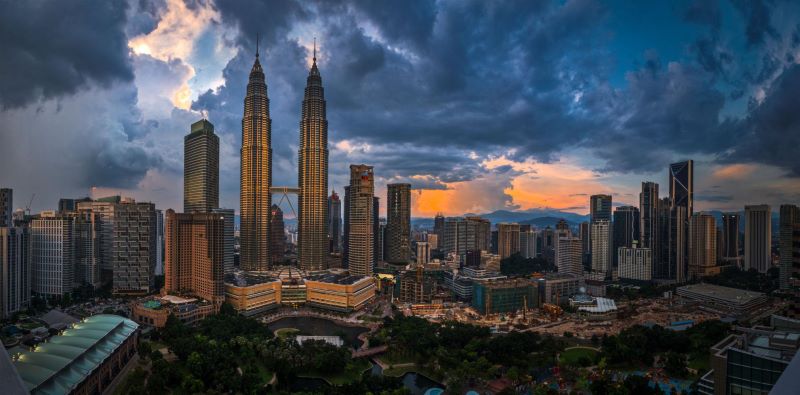 Liburan ke Malaysia? 5 Destinasi Sekitar Kuala Lumpur Ini Wajib Dikunjungi, Nomor 3 Paling Instagramable!