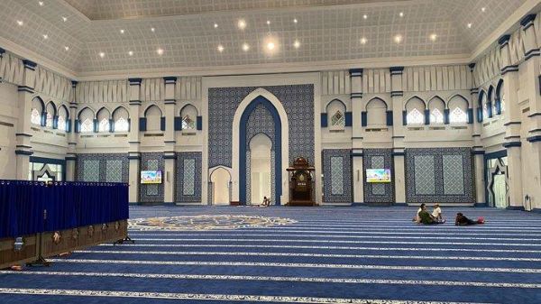 Wisata Religi di Batam Makin Populer, Masjid Agung Raja Hamidah Jadi Magnet Baru Turis