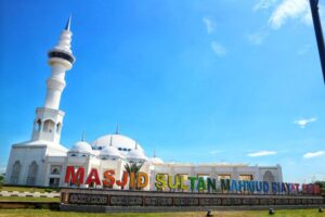 Liburan Terakhir Sebelum Sekolah? Jelajahi 5 Ikon Wisata Batam yang Lagi Hits Tahun 2026