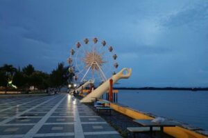 Liburan Murah di Batam! Ini Pantai Terdekat dari Batam Center dengan View Singapura dan Sunrise Cantik