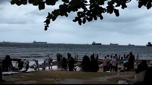 Bingung Cari Wisata Akhir Pekan di Batam? Pantai Dangas dan Tanjung Pinggir Punya View Singapura!