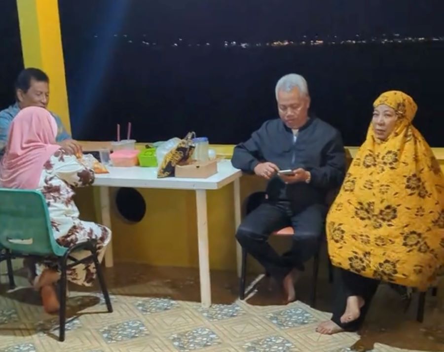Nikmati Malam di Pulau Penyengat, Homestay Dapoer Laut Dekat Masjid Raya Sultan Riau Ini Bisa Jadi Pilihan